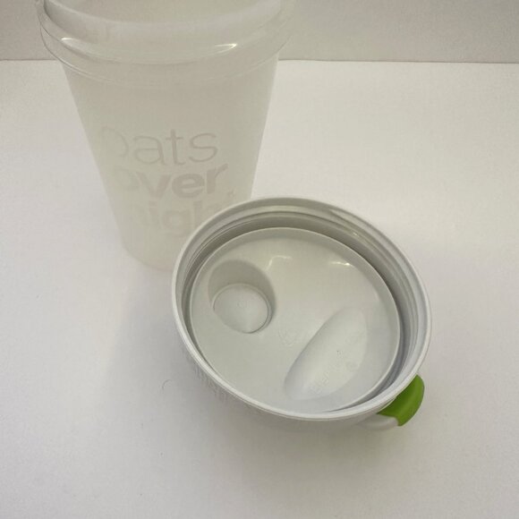OATS OVERNIGHT Blender Bottle Cups Green Tab Shaker Oatmeal Classic Original - Picture 7 of 9